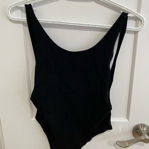 backless body suit